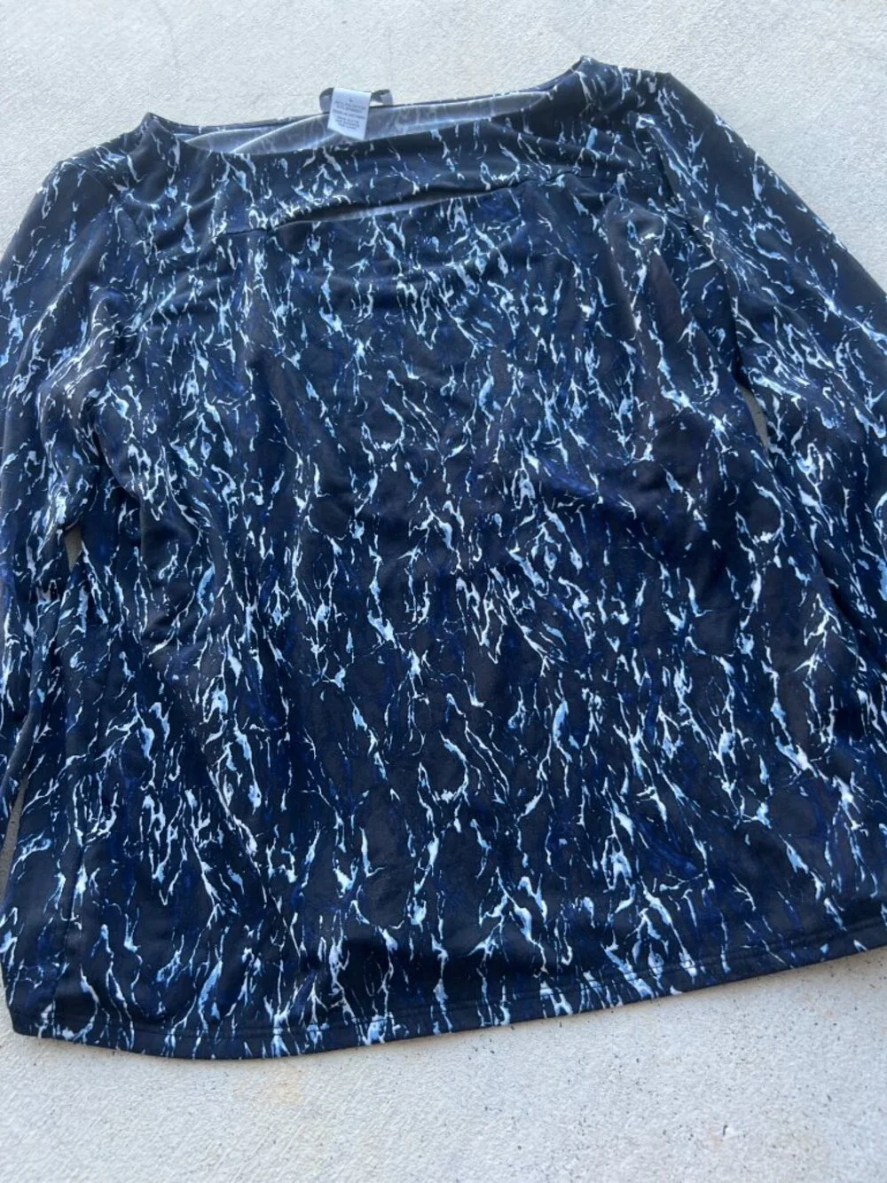 Carmen Marc Valvo large blouse - Picture 5 of 8